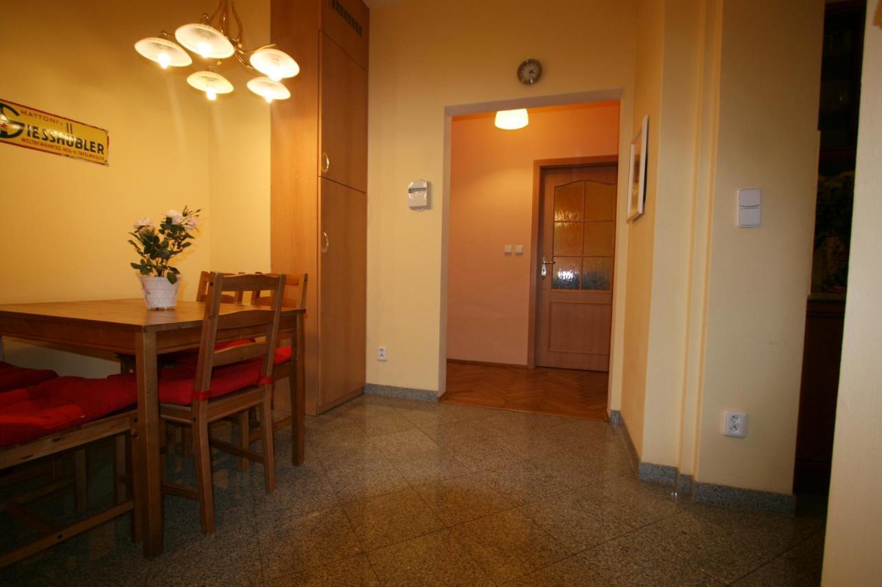 Apartment No. 12 Trziste 29 Karlovy Vary Exterior photo